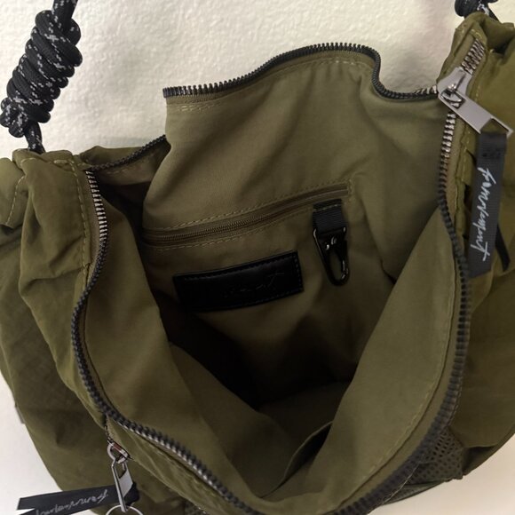 free people movement happy sling bag olive green NWT - Picture 3 of 4